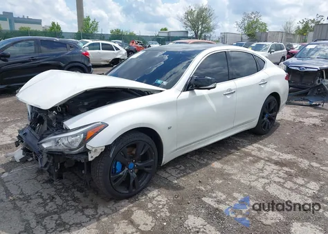 2018 Infiniti Q70 3.7X Luxe z USA, uszkodzony, nr VIN JN1BY1AR4JM220503